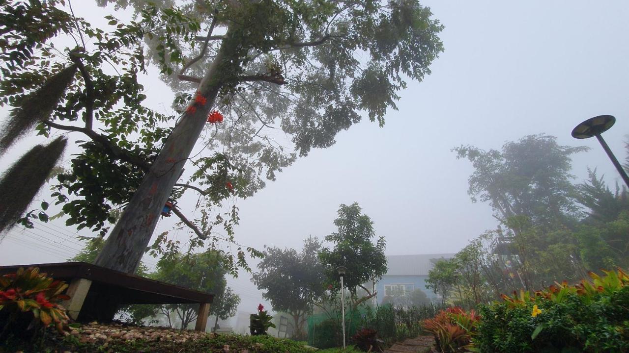 Tip House Villa Khao Kho Eksteriør billede